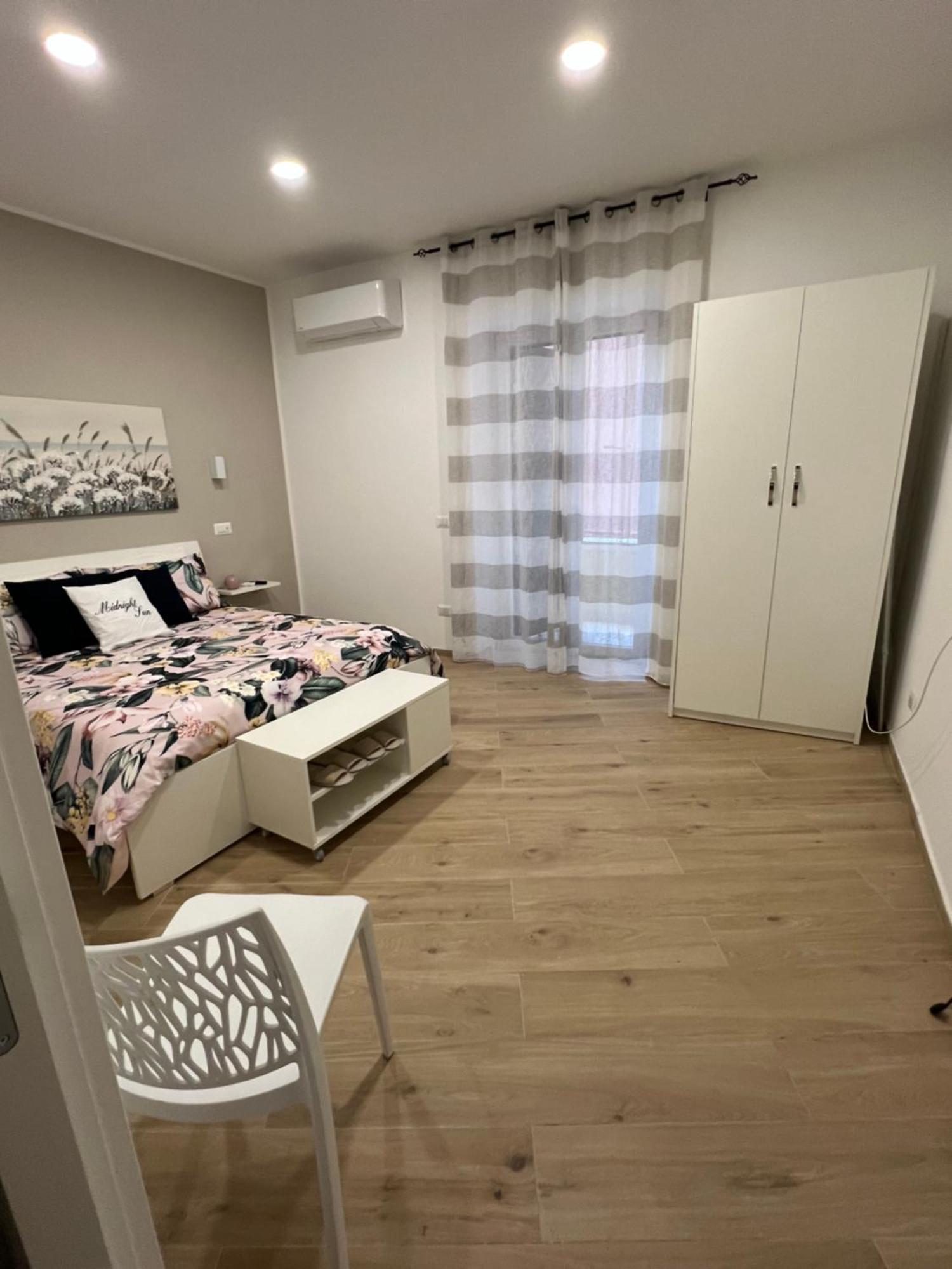 Midnight Sun Bed & Breakfast Vietri Екстериор снимка